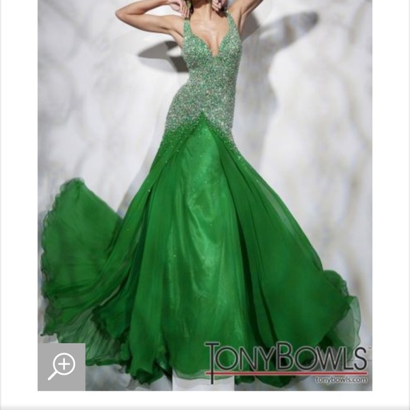 Tony Bowls collection gown limited edition Green - Picture 3 of 8